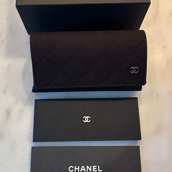 BNIB 100% AUTH CHANEL Butterfly Sunglasses Black Heart Mirrors main image 7